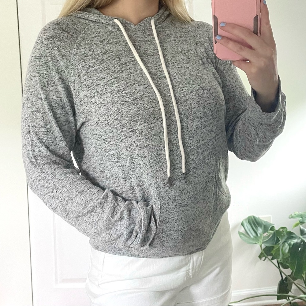 *5/$20 or 3/$15* Heather Grey Hoodie